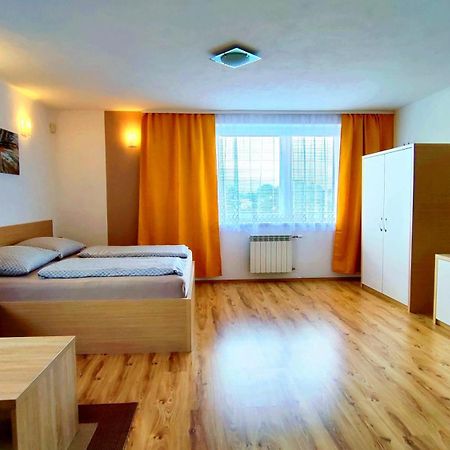 Penzion Katka Veľka Lomnica Bagian luar foto