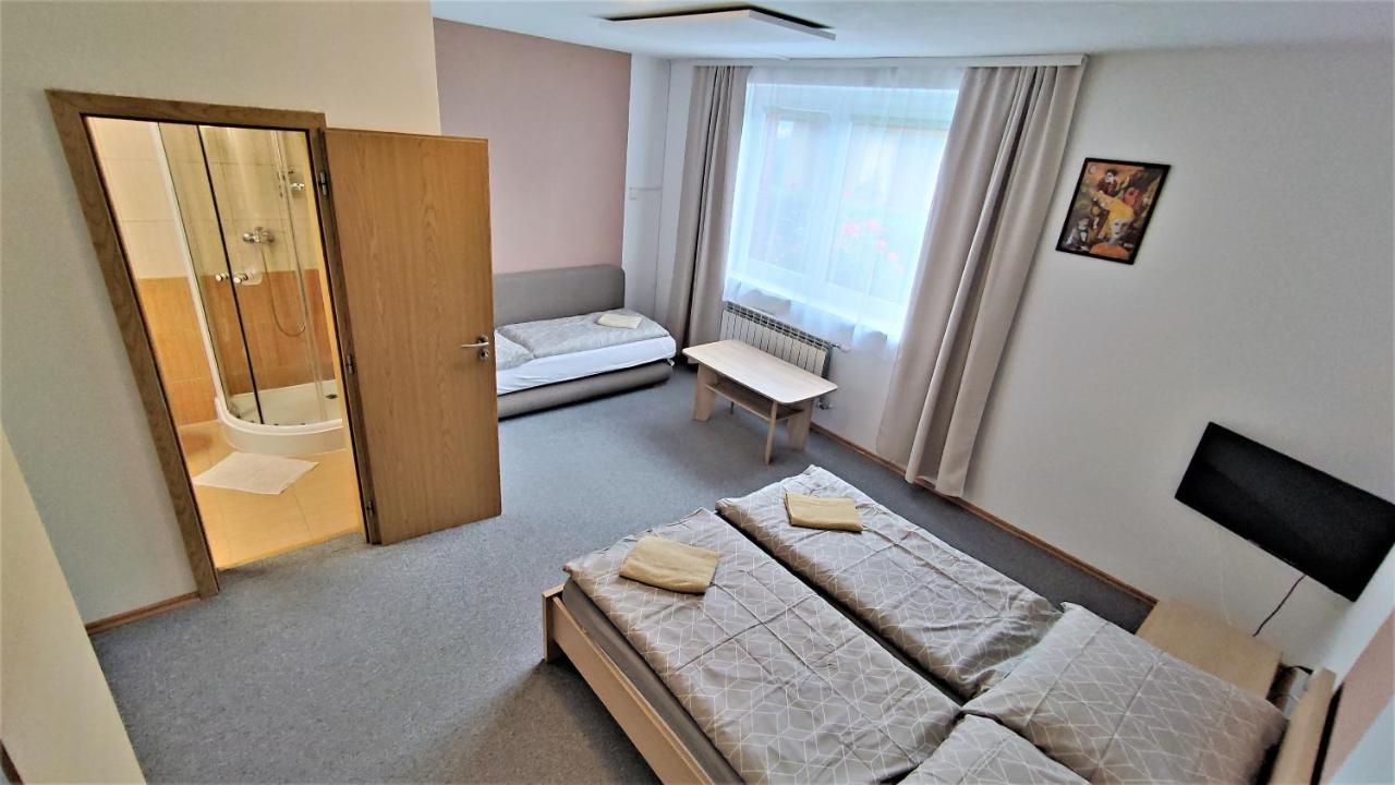 Penzion Katka Veľka Lomnica Bagian luar foto